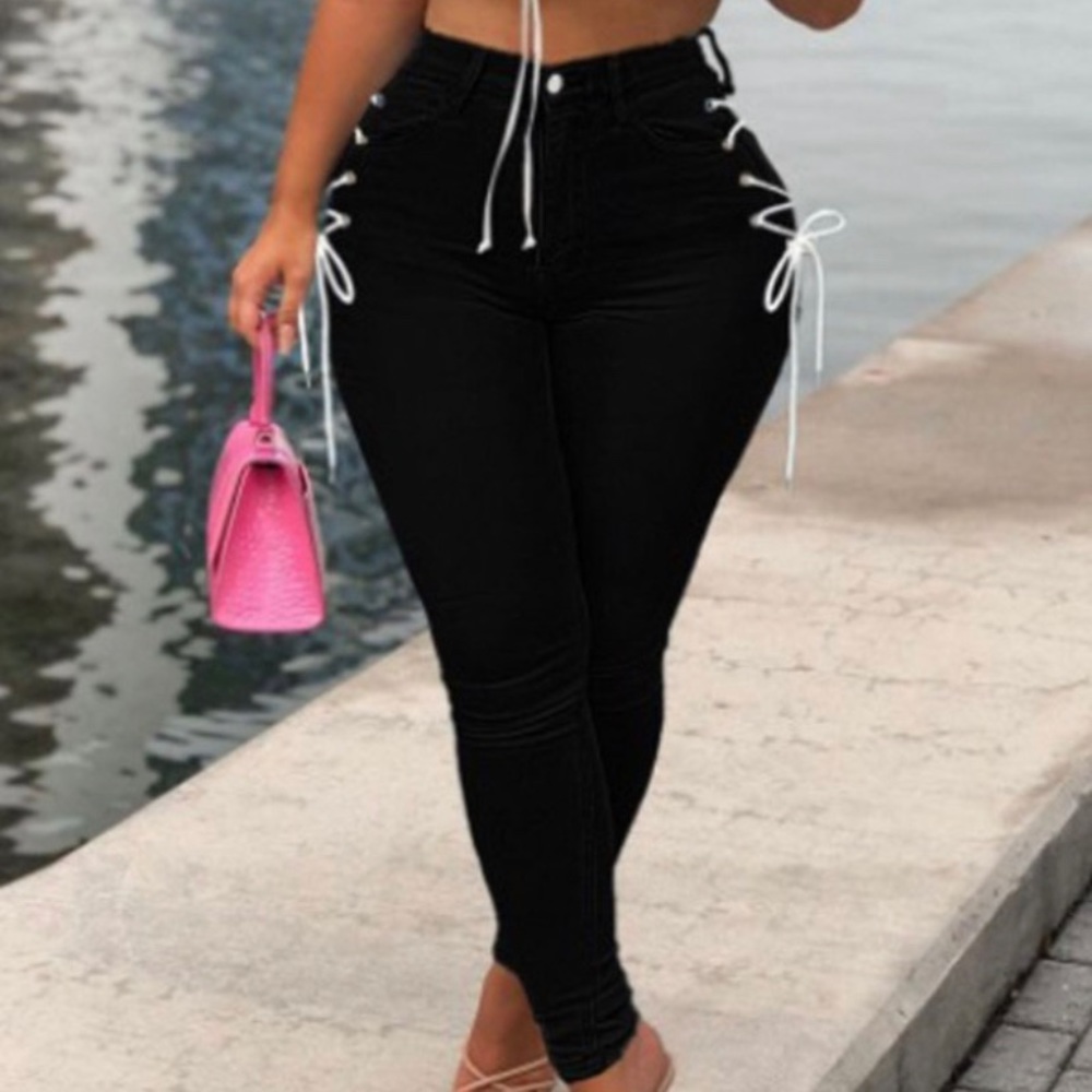 Ladies Lace up the side Jeans!